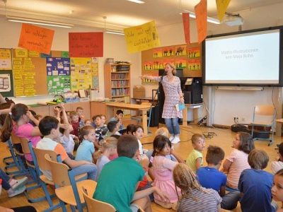Autorenlesung: „Mattis und das klebende Klassenzimmer“ von Silke Schlichtmann